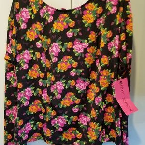 Betsey Johnson Tops - Betsy Johnson top 1x Betsey Johnson Tops - Betsy Johnson top 1x